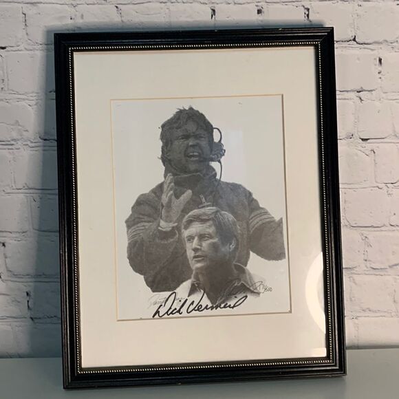 Philadelphia Eagles Legend Dick  Vermeil Autographed 8x10 171/500. - Picture 1 of 3